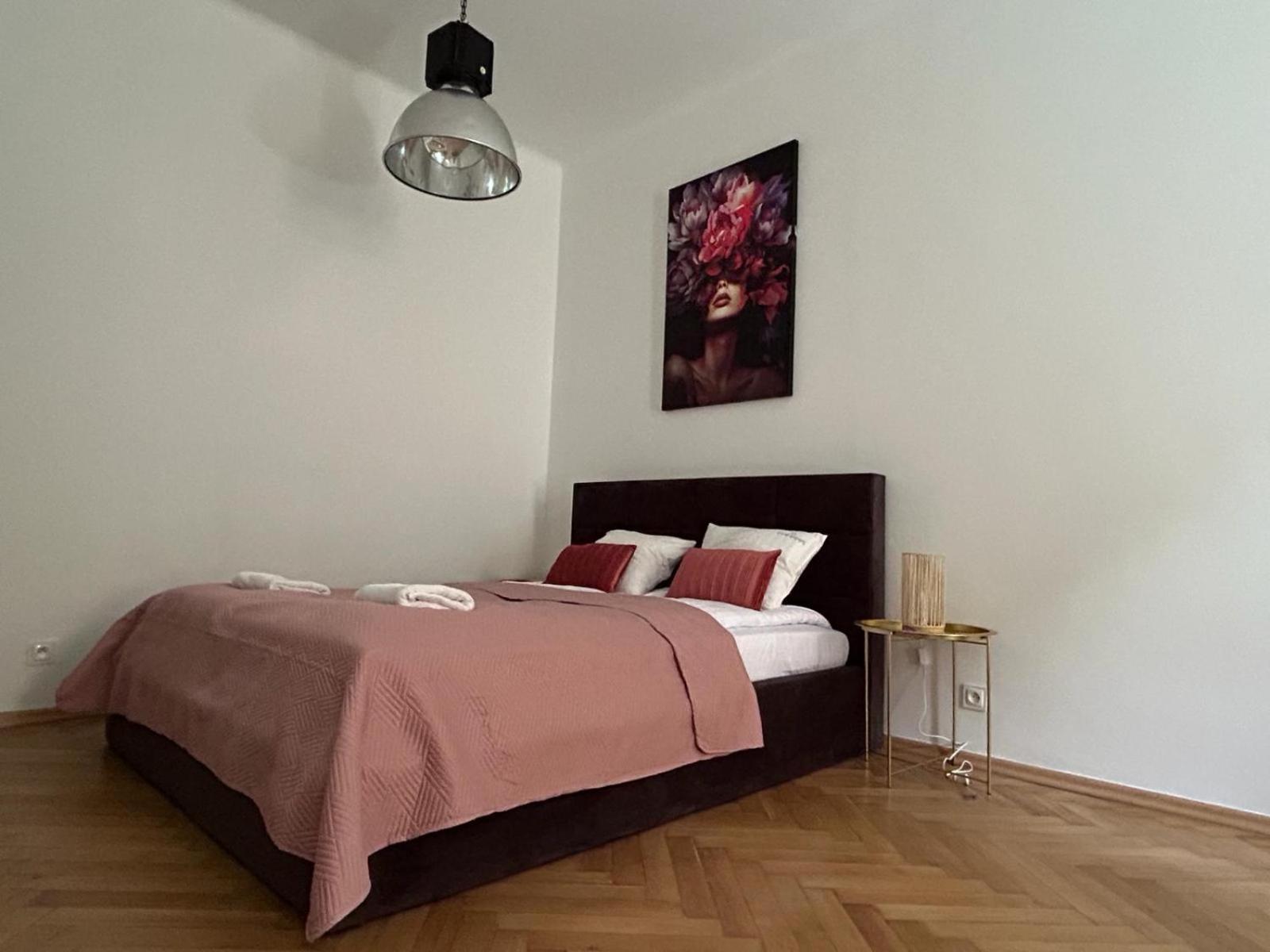 Selected Apartments By Market Square Cracovie Extérieur photo