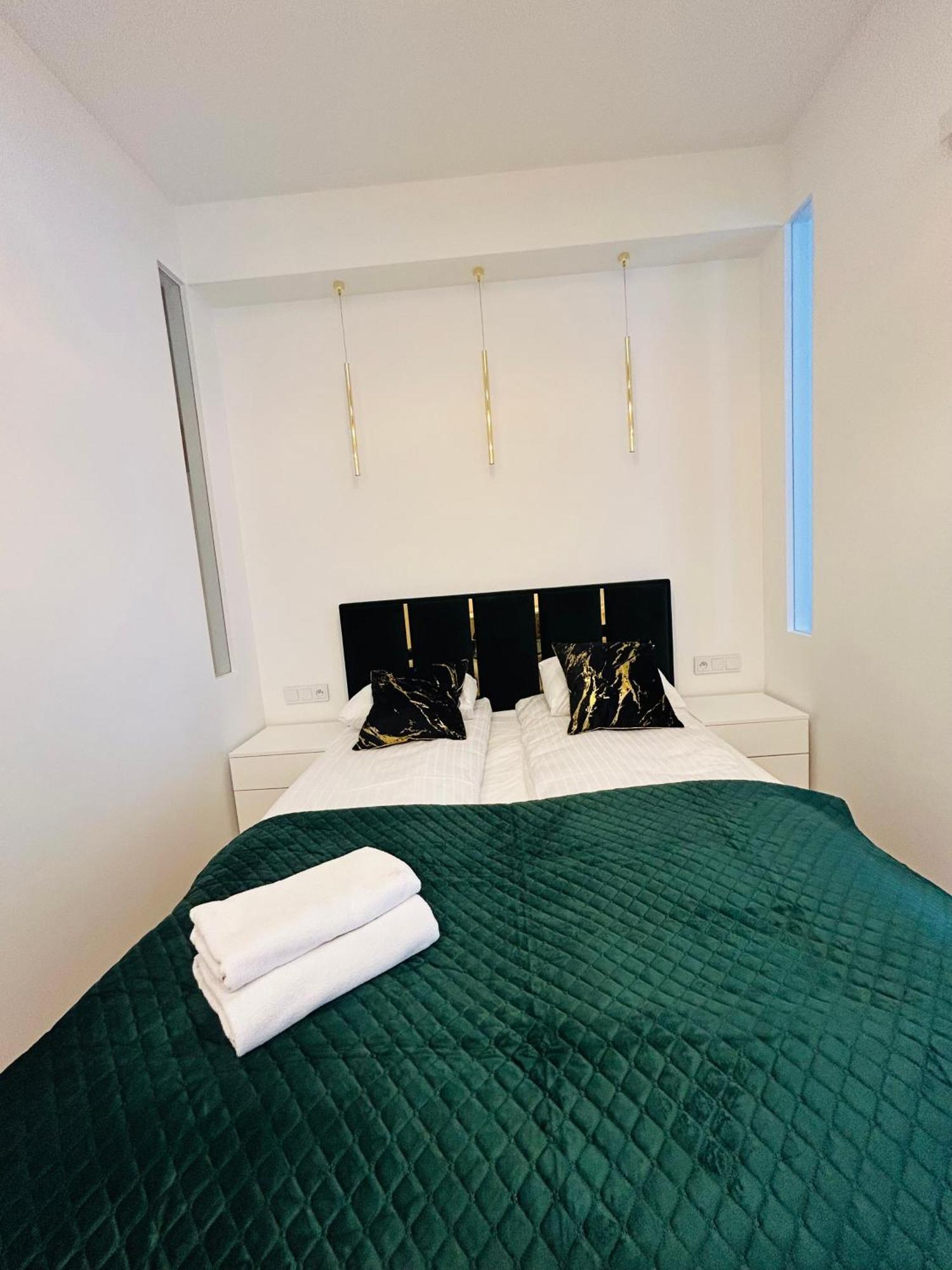 Selected Apartments By Market Square Cracovie Extérieur photo